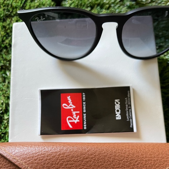 Ray-Ban - Picture 3 of 3